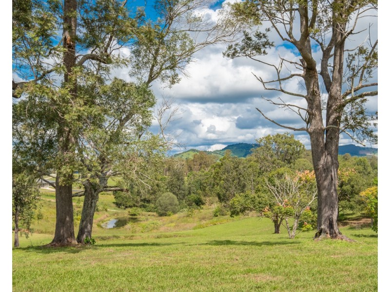 11 Valley Vista Road, The Dawn QLD 4570