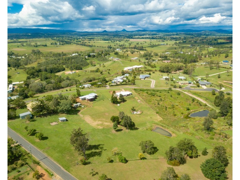 11 Valley Vista Road, The Dawn QLD 4570