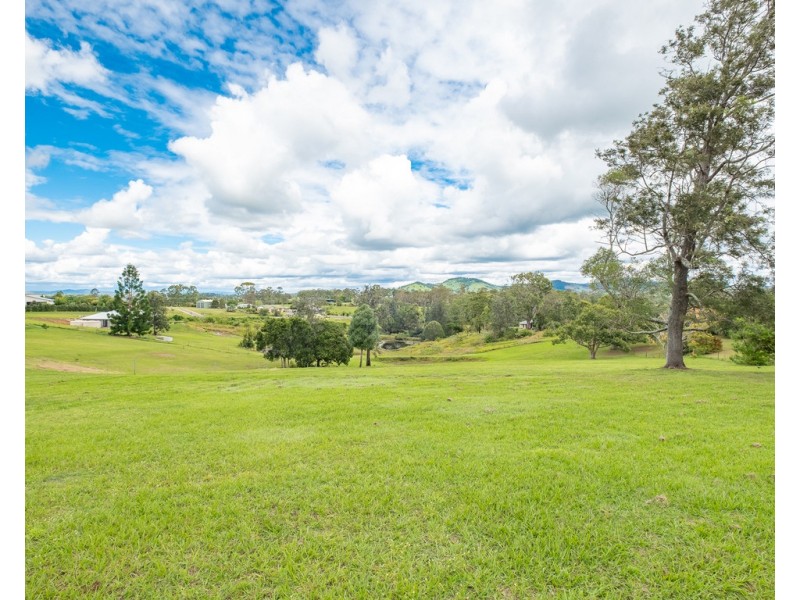 11 Valley Vista Road, The Dawn QLD 4570