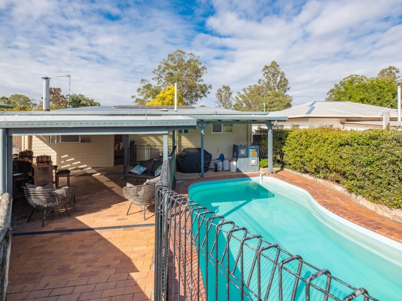 18 Oak Street, Gympie QLD 4570