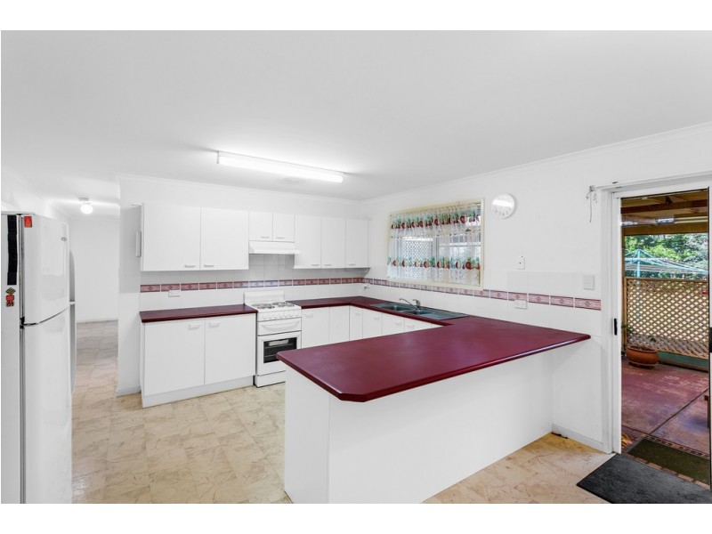 122 Bayside Road, Cooloola Cove QLD 4580