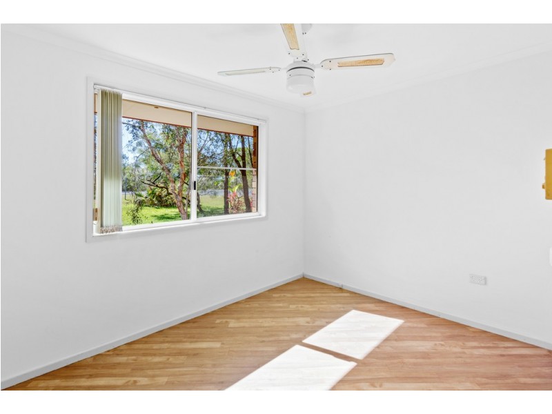 122 Bayside Road, Cooloola Cove QLD 4580