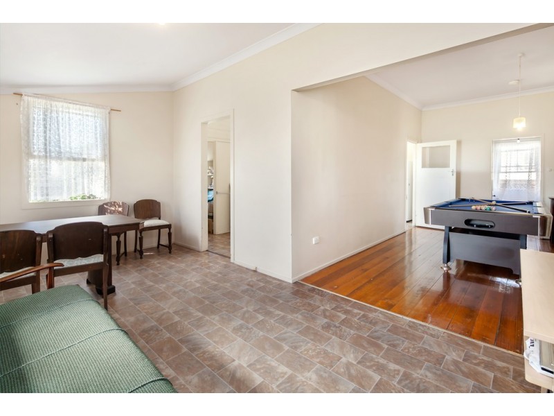 24 Iron Street, Gympie QLD 4570