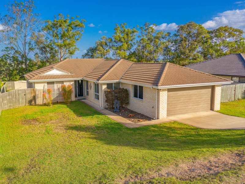 25 Barton Road, Victory Heights QLD 4570