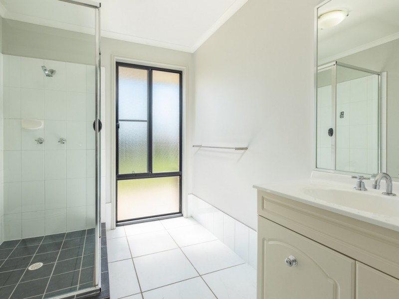 37 Fairway Drive, Gympie QLD 4570
