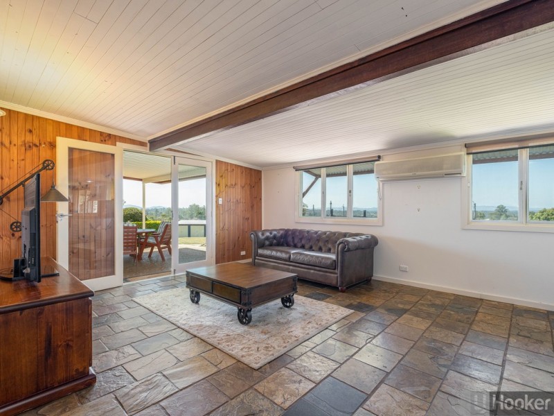 9 Country View Drive, Chatsworth QLD 4570