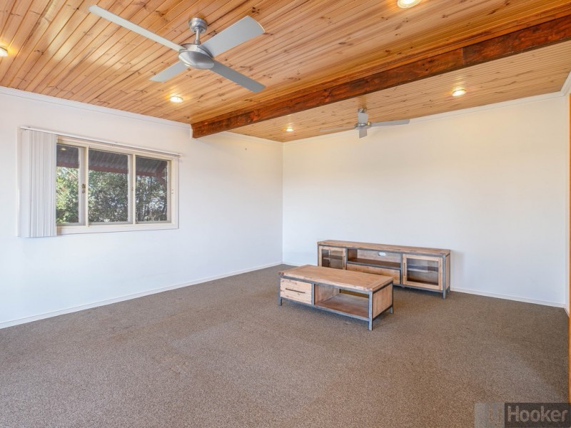 9 Country View Drive, Chatsworth QLD 4570