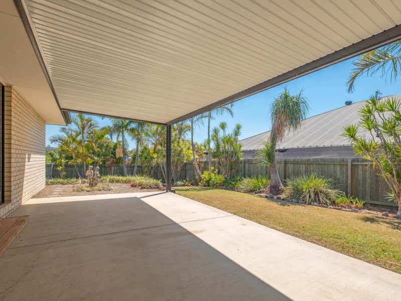 12 Hilltop Avenue, Southside QLD 4570