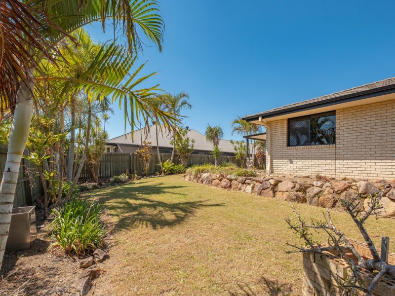 12 Hilltop Avenue, Southside QLD 4570