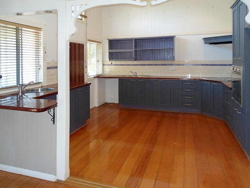 7 Crown Road, Gympie QLD 4570