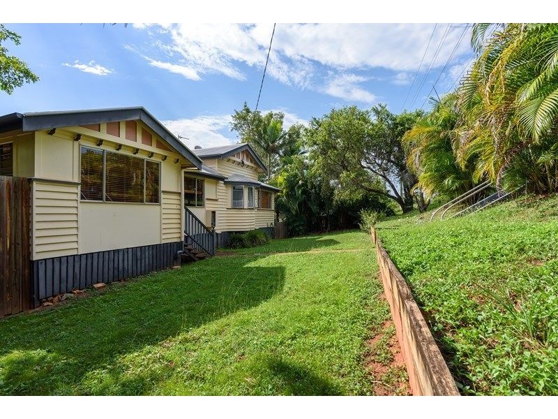 7 Crown Road, Gympie QLD 4570