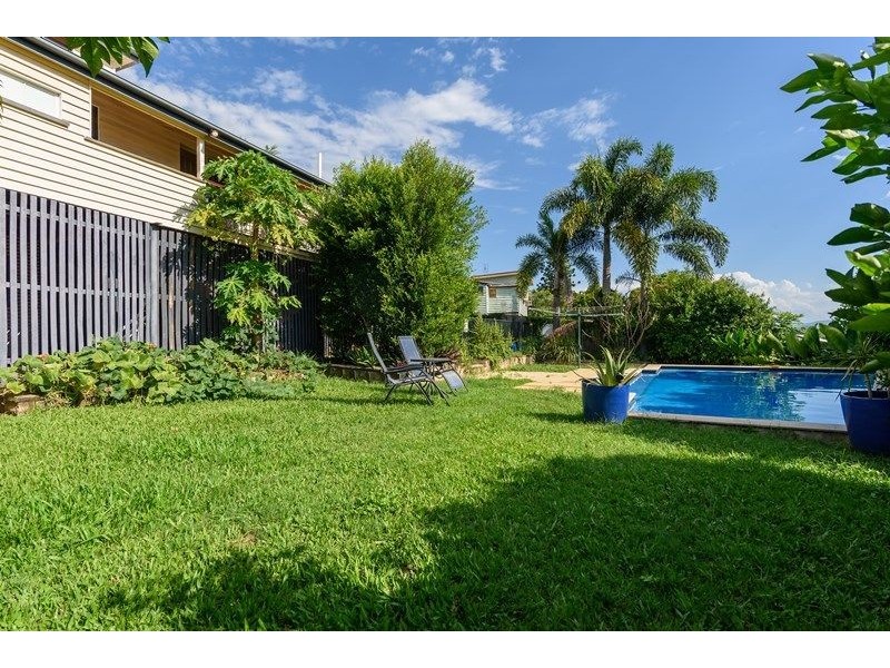 7 Crown Road, Gympie QLD 4570