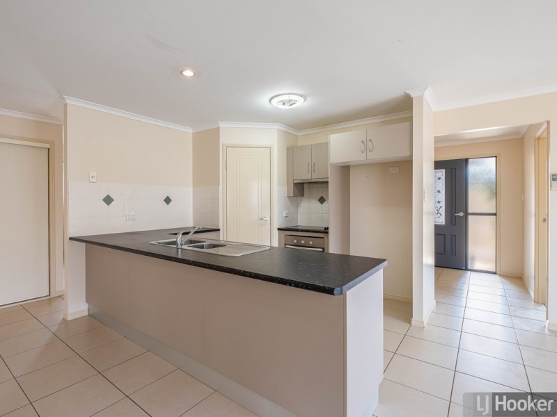 23 Barton Road, Victory Heights QLD 4570