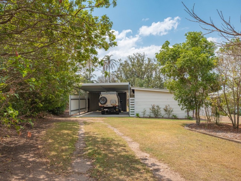 6 Exhibition Road, Southside QLD 4570