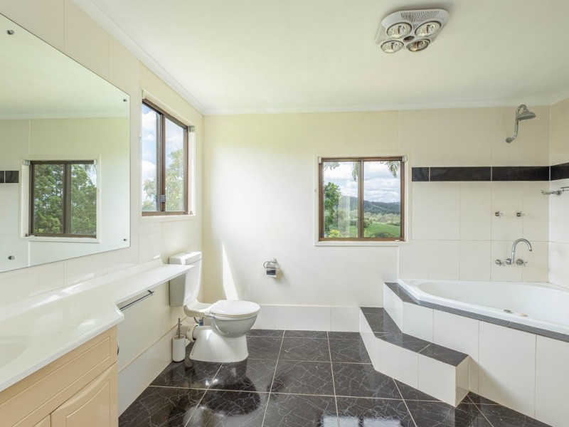 143 Phillips Road, Veteran QLD 4570