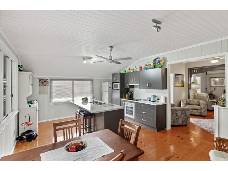 44 Chatsworth Road, Gympie QLD 4570