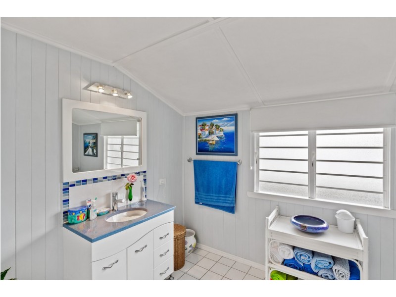 44 Chatsworth Road, Gympie QLD 4570