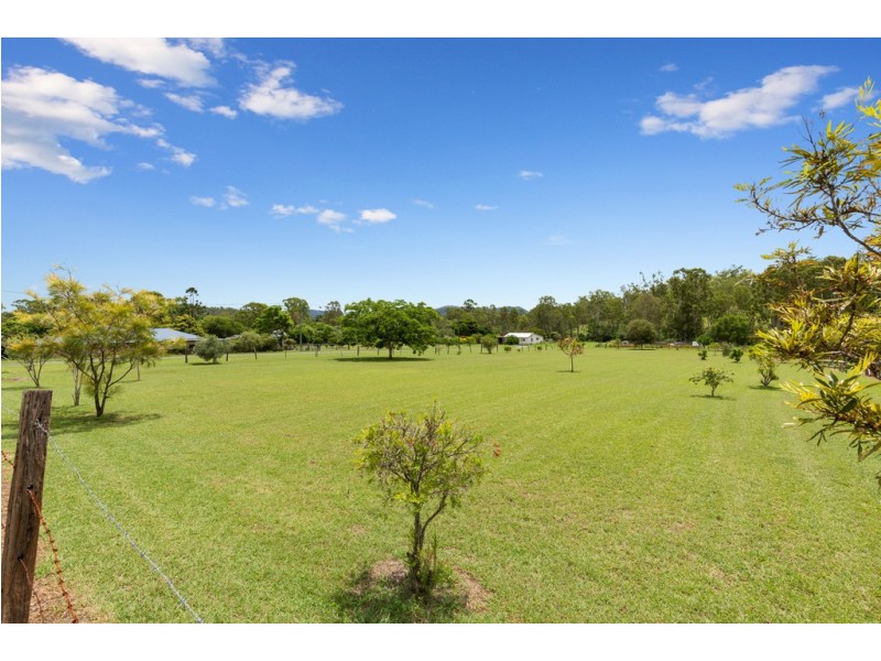 18 Harding Street, Kilkivan QLD 4600