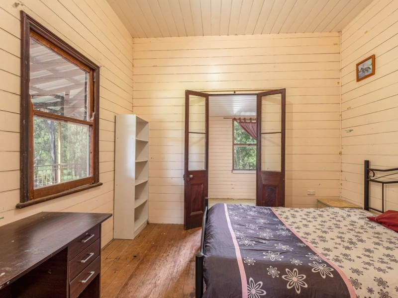 280 Tinana Road, Goomboorian QLD 4570