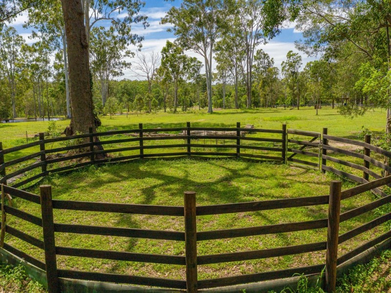 280 Tinana Road, Goomboorian QLD 4570