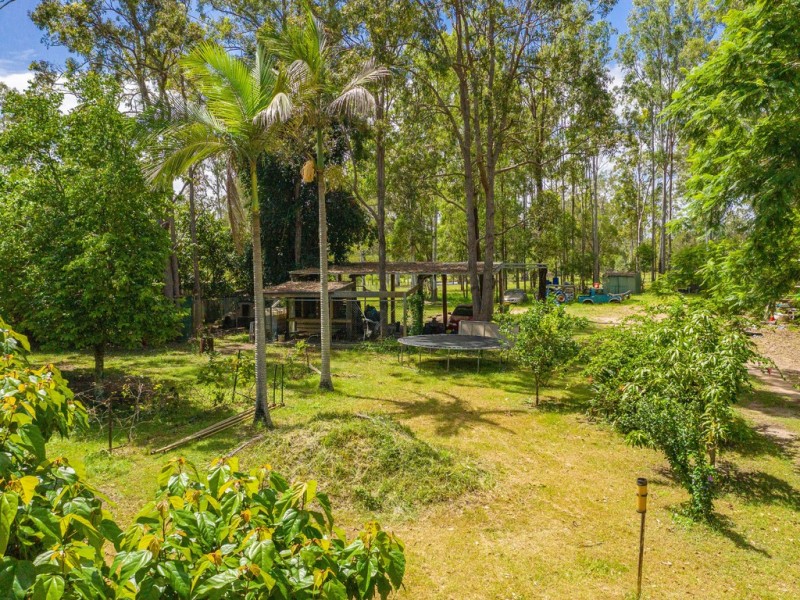 280 Tinana Road, Goomboorian QLD 4570