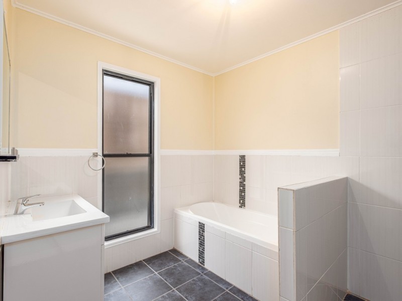 75 Bath Terrace, Victory Heights QLD 4570