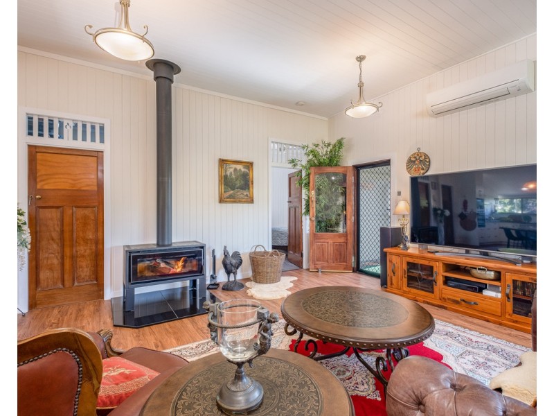 25 Apollonian Vale, Gympie QLD 4570