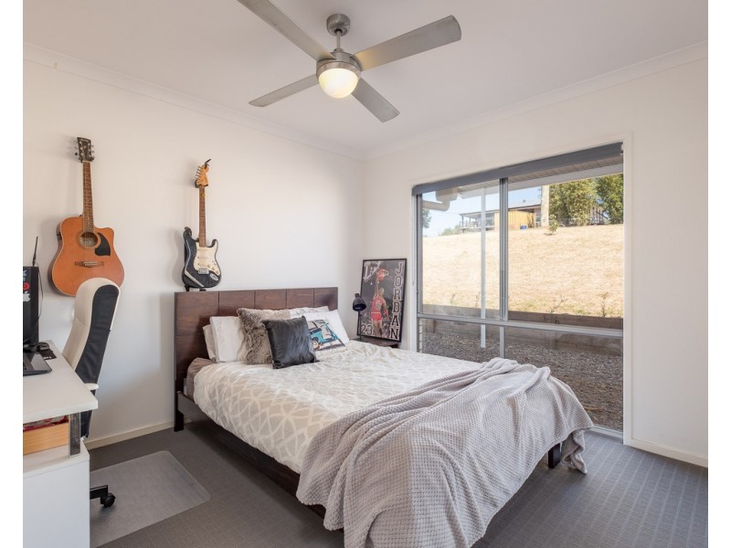 75 Kiaka Road, Lagoon Pocket QLD 4570