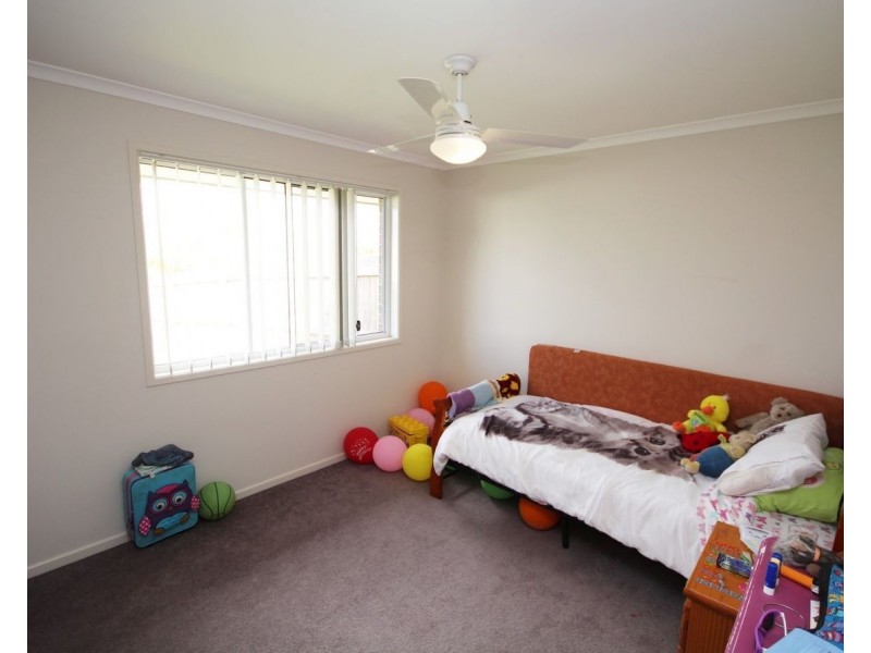 Unit 1 and 2/3 Riverview Court, Monkland QLD 4570