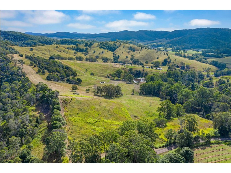 605 Shadbolt Road, Cedar Pocket QLD 4570