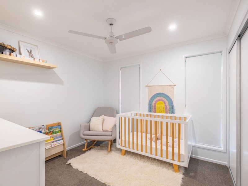 15 Rocklea Drive, Southside QLD 4570