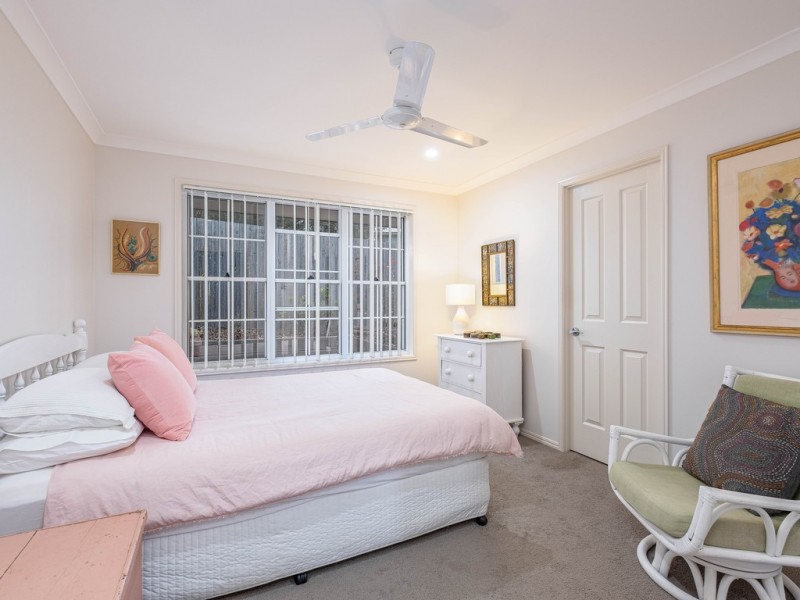 1/7 Trafalgar Court, Southside QLD 4570