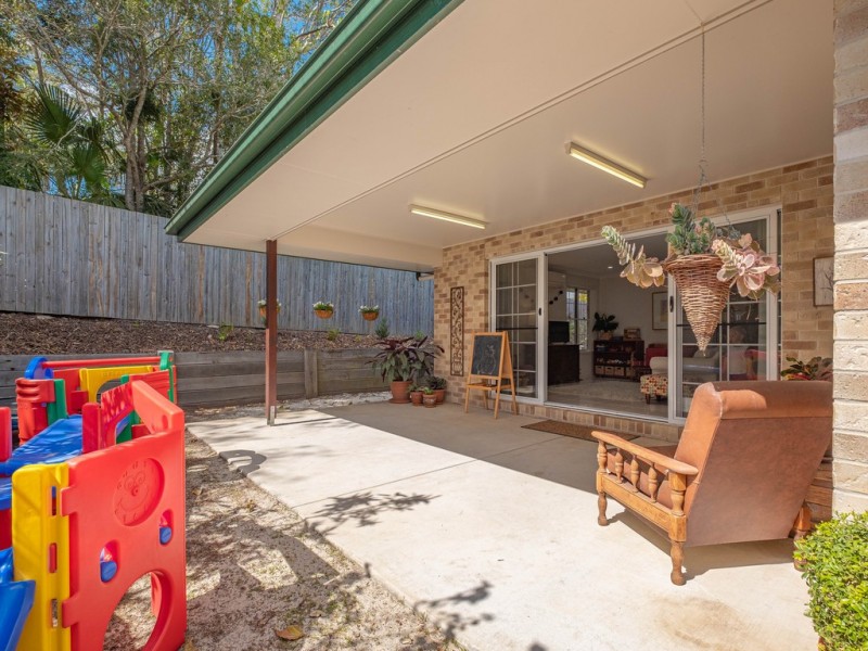 1/7 Trafalgar Court, Southside QLD 4570