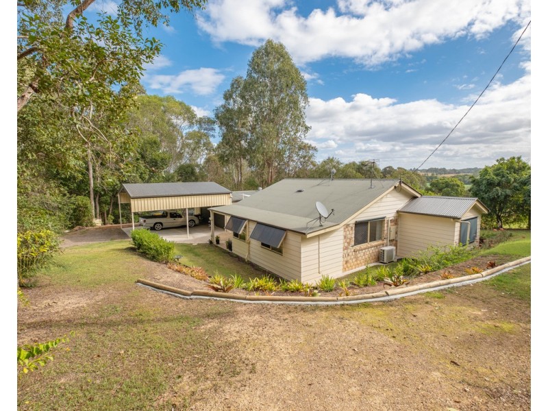 3 Grecian Bends Road, Greens Creek QLD 4570