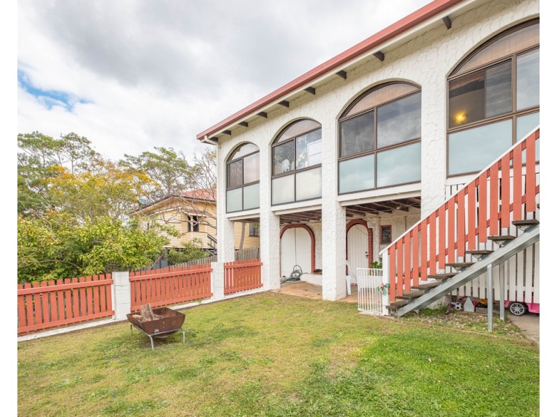 17 Lawrence Street, Gympie QLD 4570