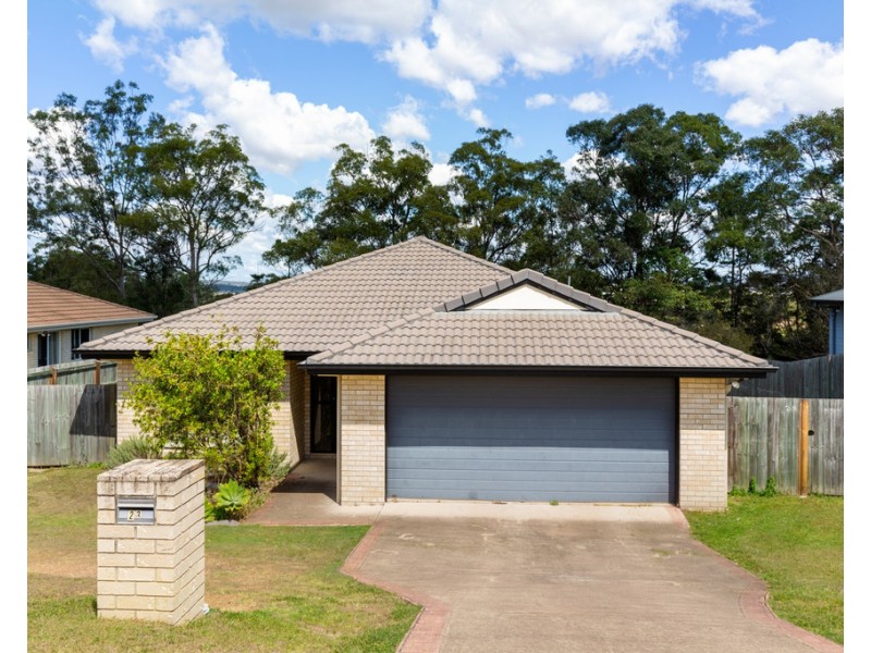 23 Barton Road, Victory Heights QLD 4570