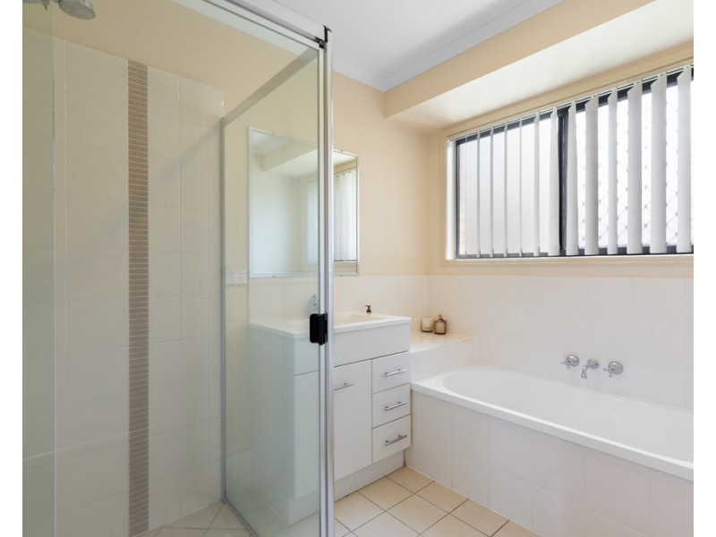 23 Barton Road, Victory Heights QLD 4570