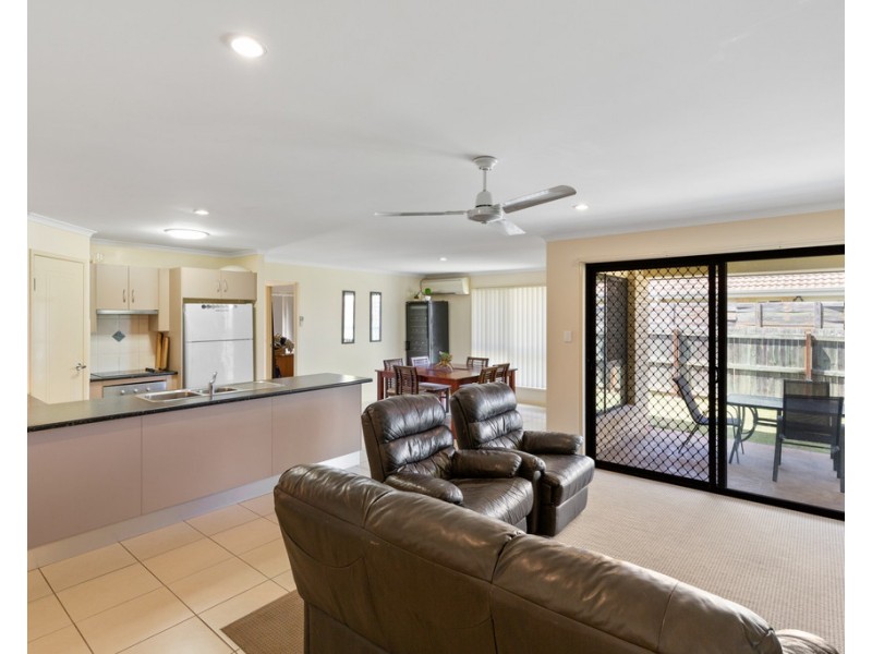 23 Barton Road, Victory Heights QLD 4570