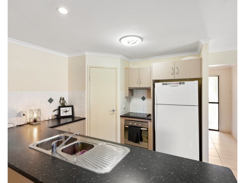 23 Barton Road, Victory Heights QLD 4570