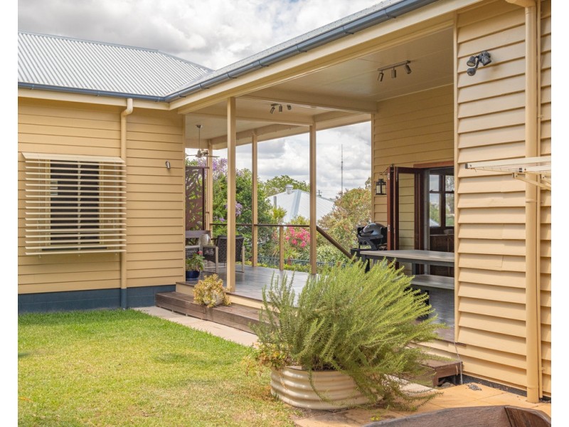 8 Bright Street, Gympie QLD 4570