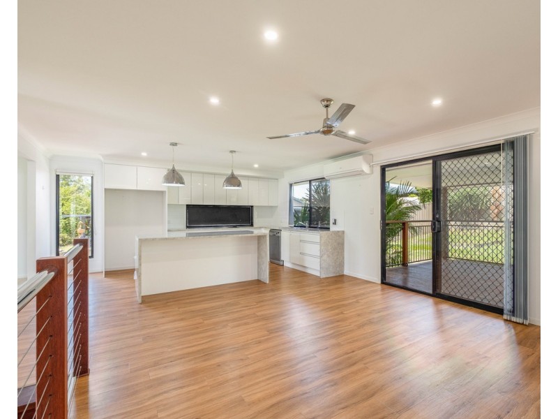 112a Stumm Road, Southside QLD 4570