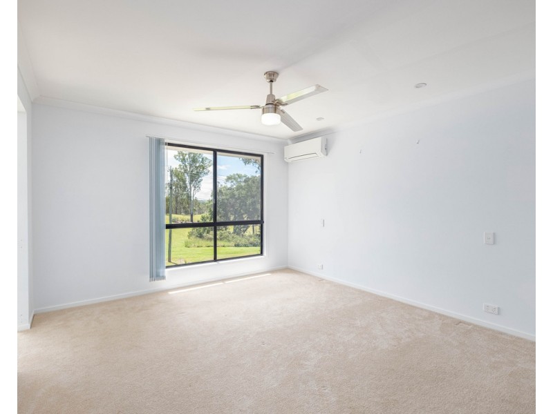 112a Stumm Road, Southside QLD 4570