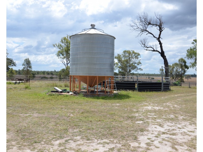 731 Eureka Station Road, Eureka QLD 4660