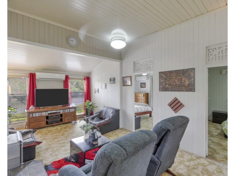 11 Bligh Street, Kilkivan QLD 4600