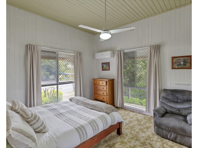 11 Bligh Street, Kilkivan QLD 4600