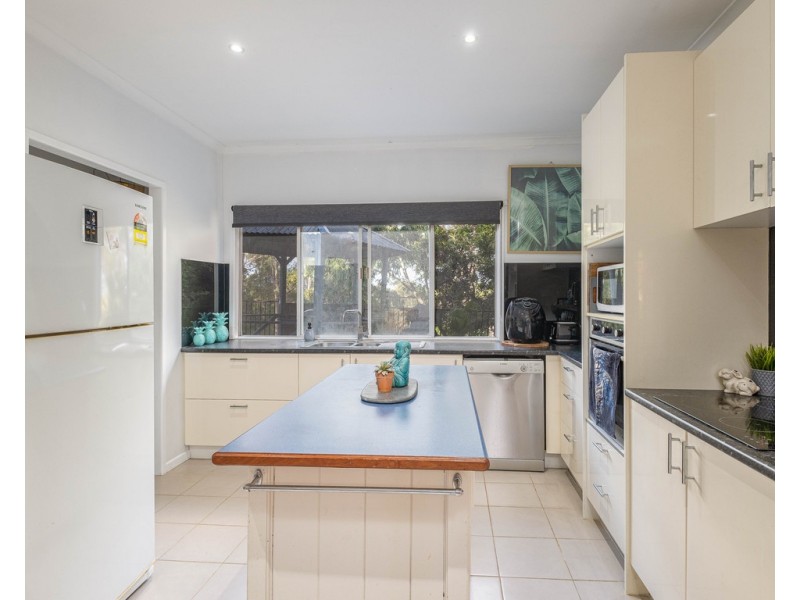 17 Elsom Court, Curra QLD 4570