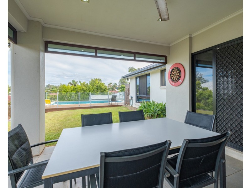 3 Parkview Close, Southside QLD 4570