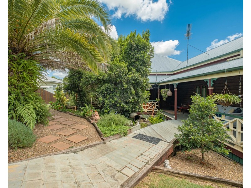69 Duke Street, Gympie QLD 4570