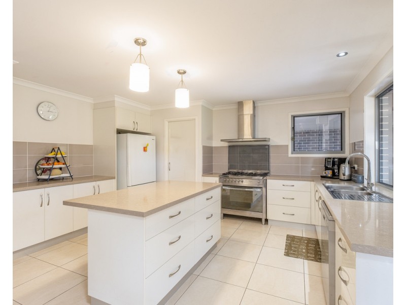 21 Samantha Drive, Pie Creek QLD 4570