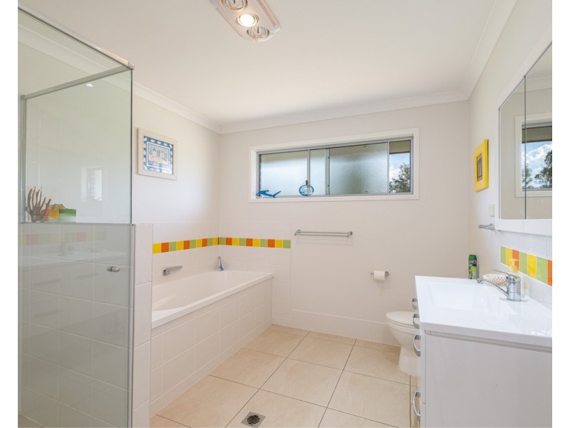 21 Samantha Drive, Pie Creek QLD 4570